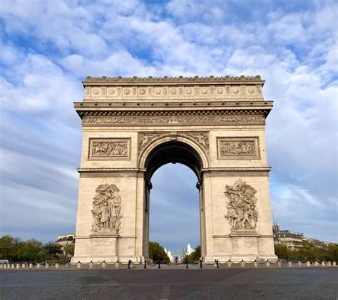 famous france landmarks