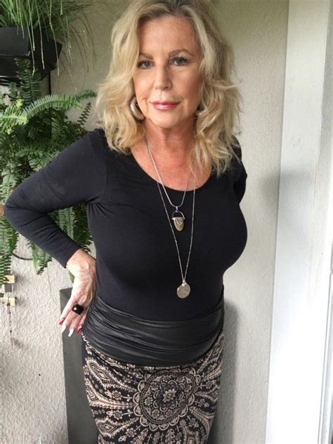 Pin on schöne milf s