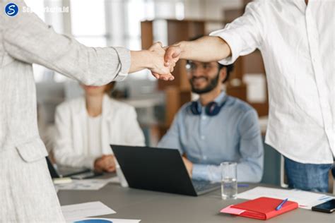 strategi rekrutmen efektif  rekrut karyawan terbaik seputar kerja