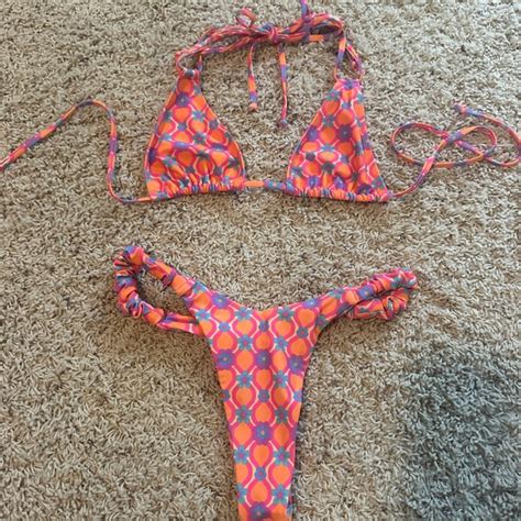 Kulani Kinis Swim Kulani Kinis Floral Bikini In Orange And Pink Poshmark