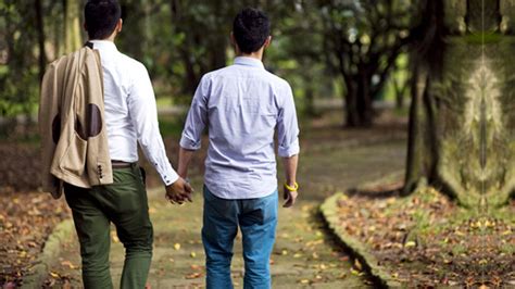 Kocam gay çıktı beni yabancı bir erkekle aldatıyor Medyafaresi