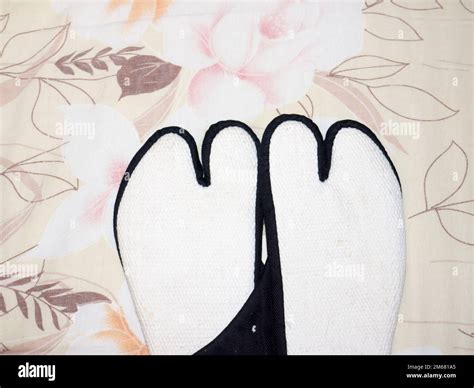 Tabi hi-res stock photography and images - Alamy