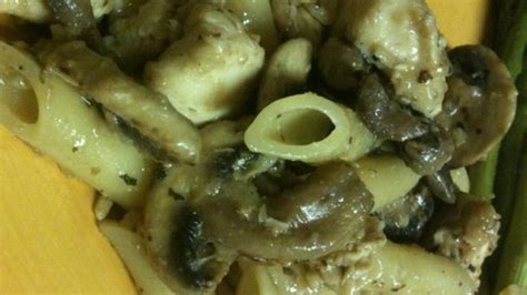 Garlic Chicken and Mushrooms in White Wine Sauce Recipe - Food.com