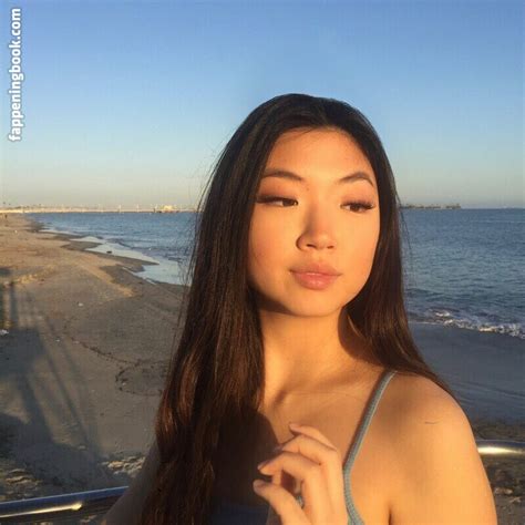 Maru Lee Maru Lee Nude OnlyFans Leaks Fappening FappeningBook