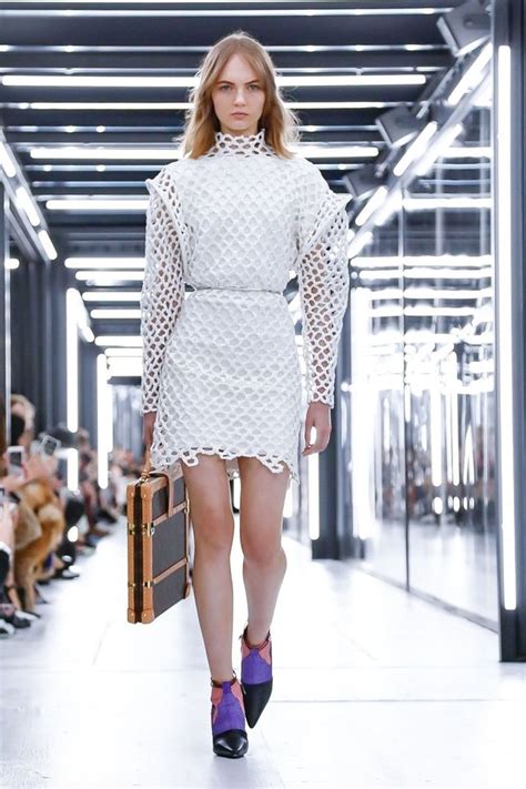 Louis Vuitton Fashion Show October 2019 | semashow.com