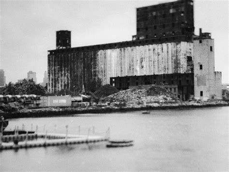 Red Hook Grain Terminal - A One Shot Story - 35mmc