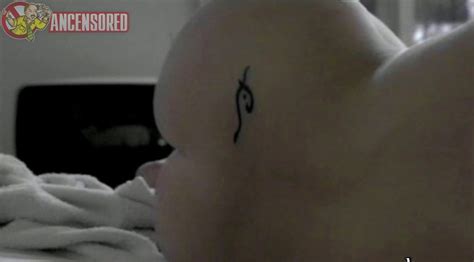 Naked Julie Gayet In Clara Et Moi