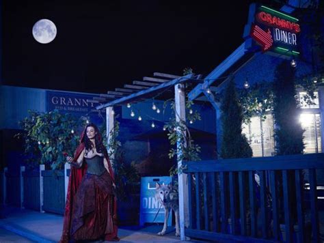 Meghan Ory Nude Pics Page