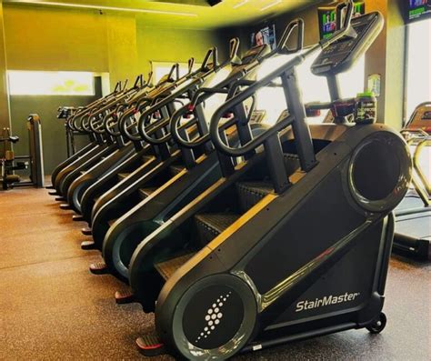 16 Stairmaster Benefits: What Is The Stairmaster Good For? | Dr Workout