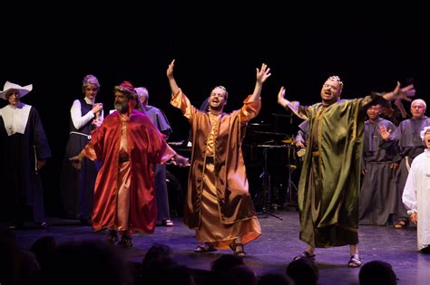 Podium Paris Le Ch Ur Gay De Vari T