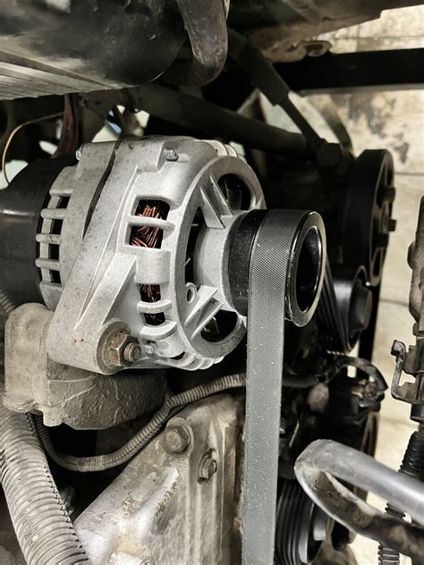 Генератор STARTVOLT на 140А — Chevrolet Niva GLX, 1,7 л, 2006 года ...