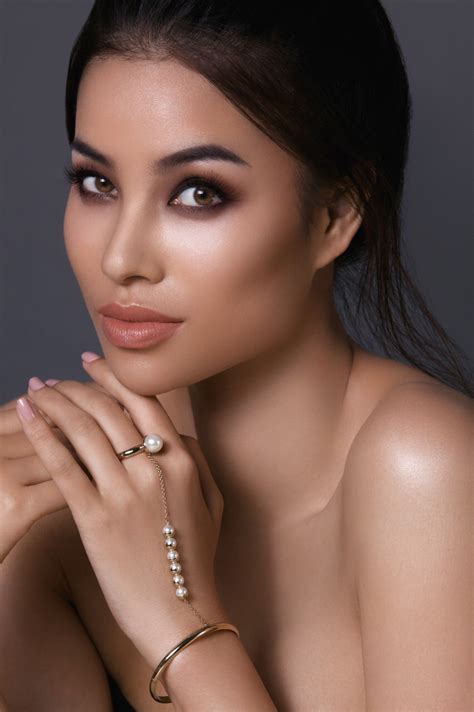 Ph M H Ng Tung Nh B N Nude G I C M X C Nh Ng Y V Sau N M Bi N M T C Ng Tin N Sinh Con