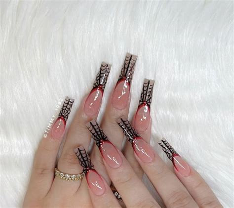 Pin By Lidia Leija Bernadac On Dise Os De U As Halloween Acrylic Nails Acrylic Nails Nude
