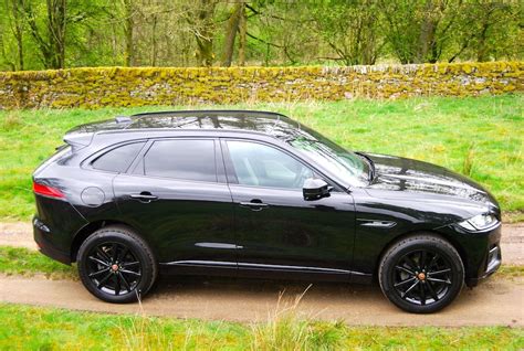 Jaguar F-Pace R-Sport 2.0d 180PS AWD Review - Driving Torque