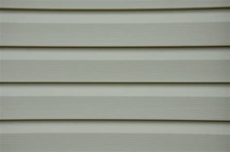 How To Paint Vinyl Siding A Step By Step Guide Rise Renovation