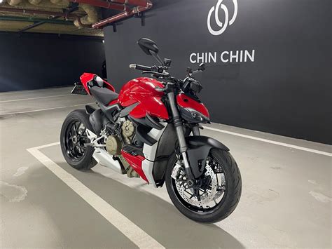 Купить б у Ducati Streetfighter V4 инжектор 6 передач в Москве красный naked bike 2021 года на