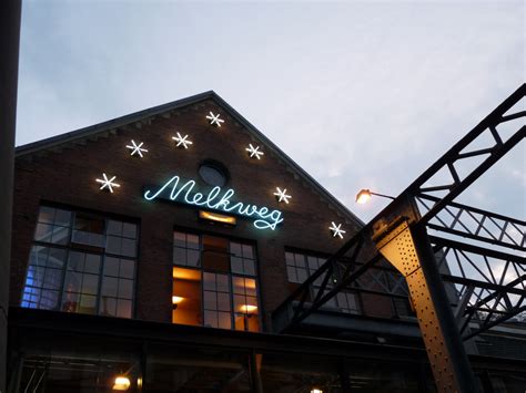 Melkweg Un Lieu Emblématique à Amsterdam