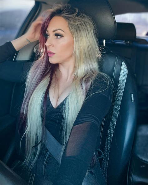 AshleyMarie (@ashmariestylist) • Instagram photos and videos