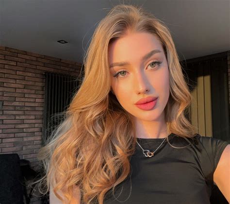 ID 95962 Nata From Lvov Ukraine 25 Years Old Blonde Green Eyes