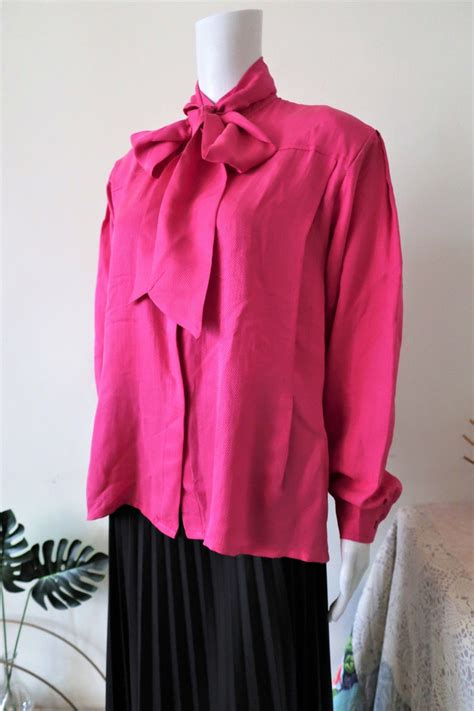 Vintage Pink Silk Blouse Shirt With Pussy Bow And Jacquard Pattern