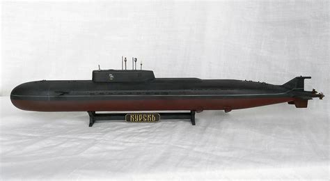 К-141 "Курск" — Каропка.ру — стендовые модели, военная миниатюра