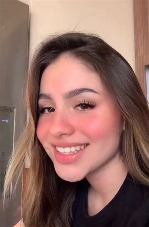 Hot Sexy Maria Garza Bikini Pics