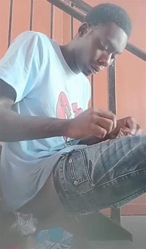 Homie With Da Ass Out ThisVid