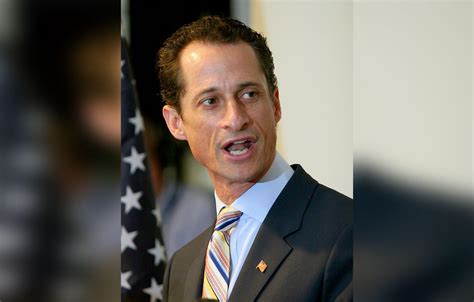 Convicted Sex Offender Anthony Weiner Quits As CEO Of First Job After Prison Release