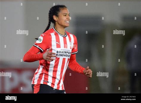 Hot Sexy Esmee Brugts Bikini Pics