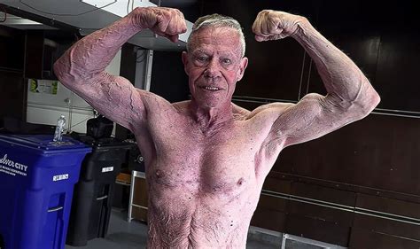 World Record Year Old Bodybuilder Not Shy About Posing Nude US News Express Co Uk