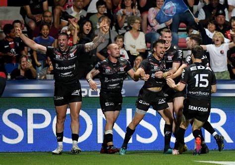 Rugby Oyonnax Un Titre De Champion De Pro D La Sauce Rouge Et Noir