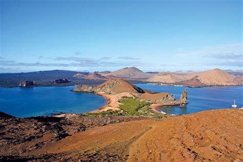 Galapagos yacht charter itinerary | 2023, 2024, 2025 | Fraser Yachts