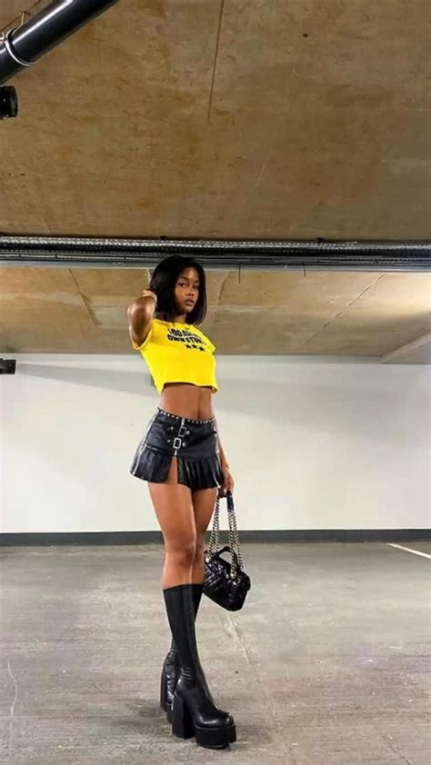 Ellolace Sexy Lace Lingerie Women Underwear Piece Set See Through Bodycon Bra Patry Set Black