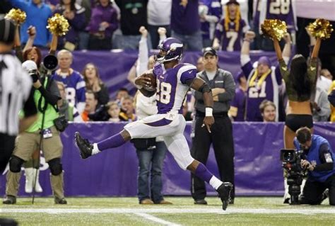 Stopping Adrian Peterson was mission impossible for Detroit Lions ...