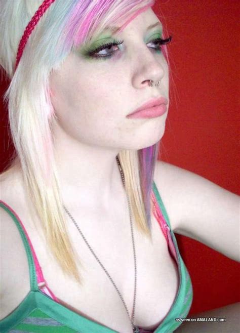 Compilation Of Steamy Hot And Sexy Amateur Scene Babes Porn Pictures