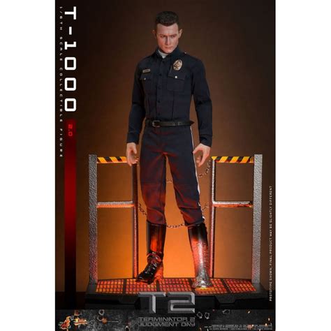 T Hot Toys Mms Terminator Judgement Day Action Figure
