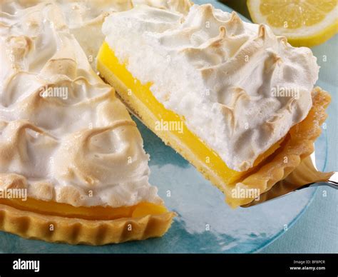 LEMON MERINGUE PIE Stock Photo - Alamy