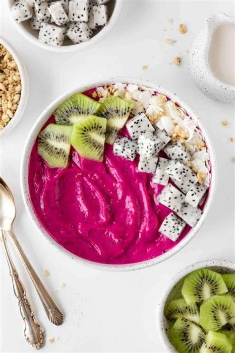 18 Delicious Acai Bowl Recipes for Breakfast | Pan Mastery