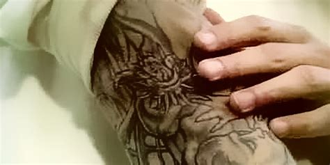 Prison Break: Every Hidden Message In Michael Scofield's Tattoos