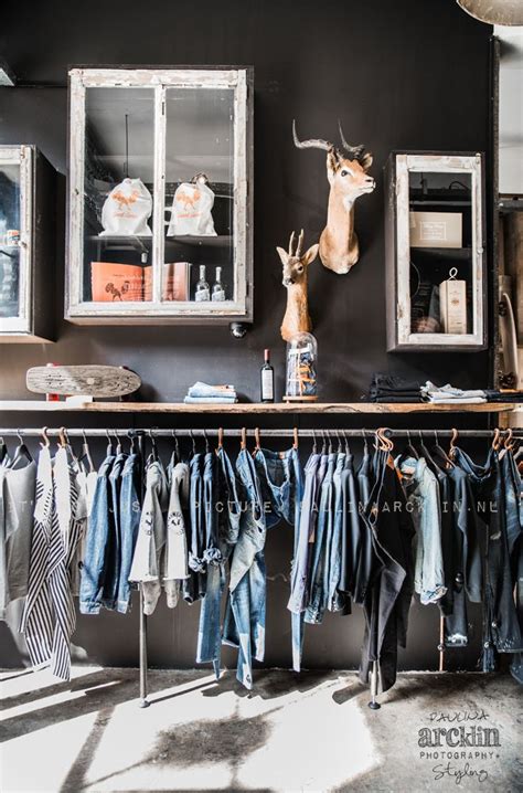 GOOD GENES STORE | real photos, not 3D on Behance | Store design ...