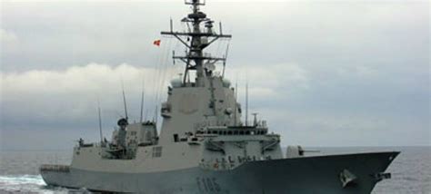 Un sargento gay estalla y apuñala a dos suboficiales de la Armada Radio Intereconomía