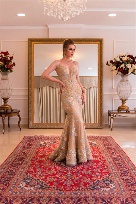 Vestido De Festa Sereia Princesa Nude Renda E Cristais Cole O Red Carpet Maximus Atelier