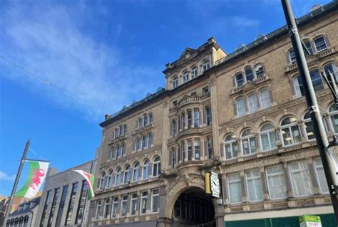 Savills Australia 2022 Fandb Openings In Glasgow The Strongest In Five