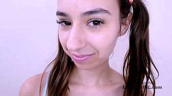 Tiny Model Girl Chupando Una Gran Polla Curva En Su Audici N Xvideos