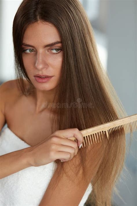 Brushing Hair Woman Hairbrushing Beautiful Long Hair With Comb Stock