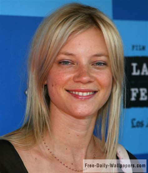 Photo Gallery Amy Smart Hot Look