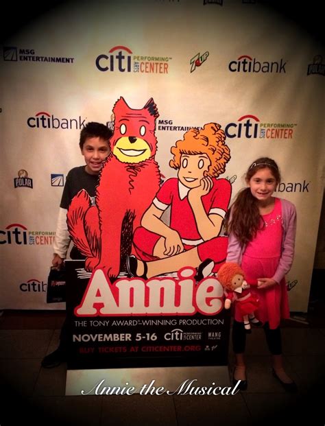 Evan and Lauren's Cool Blog: 11/6/14: Annie the Musical Opening Night