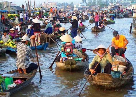 A day trip to the Mekong Delta- a real taste of Vietnamese countryside