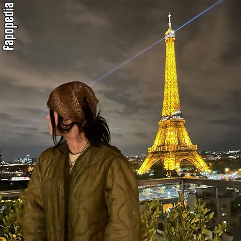 Billie Eilish Nude OnlyFans Leaks Photo 1335691 Fapopedia