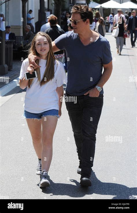 Lola ray facinelli hi-res stock photography and images - Alamy